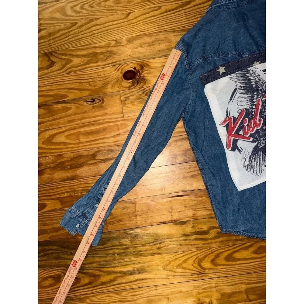 Vtg Levi's KID ROCK Women Denim Shirt‎ M Blue Graphic Pearl Snap up-cycled piece